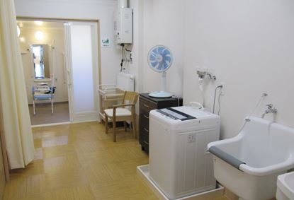 洗濯室 アヴニール新川(サービス付き高齢者向け住宅(サ高住))の画像