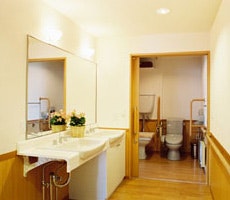 洗面・トイレ 「遊楽館」平岡(グループホーム)の画像
