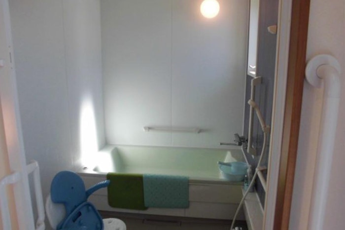 浴室 輝日の家 上栗須(住宅型有料老人ホーム)の画像