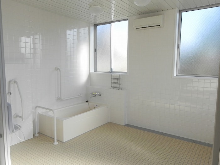 一般浴室 リンク玉村(サービス付き高齢者向け住宅(サ高住))の画像