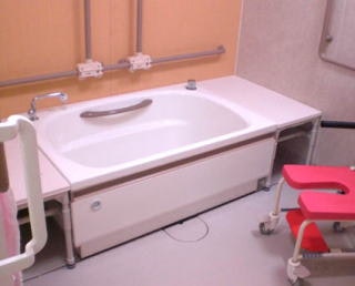 バスルーム(介護浴槽) やまぐちハウス 彩 -iRodori-(住宅型有料老人ホーム)の画像