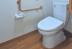 居室トイレ そんぽの家S 川口上青木(サービス付き高齢者向け住宅(サ高住))の画像