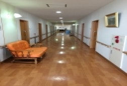 広い廊下 そんぽの家東川口(有料老人ホーム[特定施設])の画像