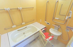 浴室 イルミーナおおみや(サービス付き高齢者向け住宅(サ高住))の画像
