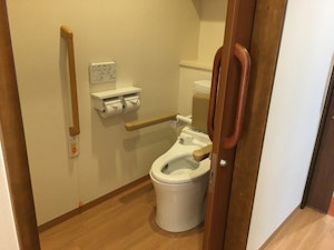 ニチイホーム川口の居室内設備-トイレ