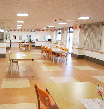 食堂兼談話室 さわやか成田館(有料老人ホーム[特定施設])の画像