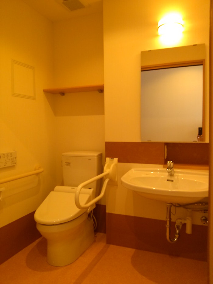 居室トイレ ハーモニー六高台(有料老人ホーム[特定施設])の画像