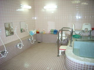 浴室 エルダーホーム上本郷(住宅型有料老人ホーム)の画像