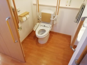 トラストガーデン南平台の居室内設備-トイレ