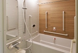 居室浴室(同タイプの他のそんぽの家S) そんぽの家S 稲城(サービス付き高齢者向け住宅(サ高住))の画像