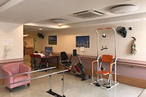 ONODERAナーシングヴィラ ルネッサ四谷の機能訓練室