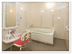 浴室 サンライズ・ヴィラ藤沢羽鳥(住宅型有料老人ホーム)の画像