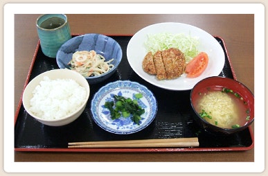 食事 エルダーホームケア西鎌倉(住宅型有料老人ホーム)の画像
