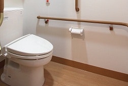 居室トイレ そんぽの家新川崎(有料老人ホーム[特定施設])の画像