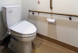 居室トイレ そんぽの家 横浜神大寺(有料老人ホーム[特定施設])の画像