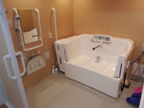 ADL入浴 シニアフォレスト横浜金沢(有料老人ホーム[特定施設])の画像