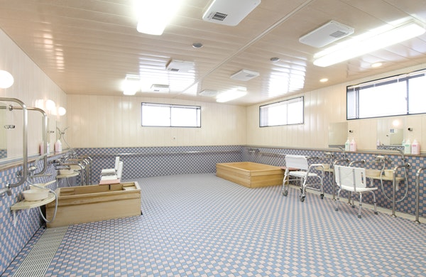 浴室 グッドタイムナーシングホーム・港南台(住宅型有料老人ホーム)の画像