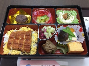 アズハイム横浜上大岡の特別食-うな重