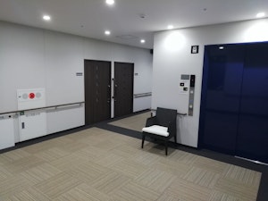 シニアフォレスト横浜南のエレベーターホール
