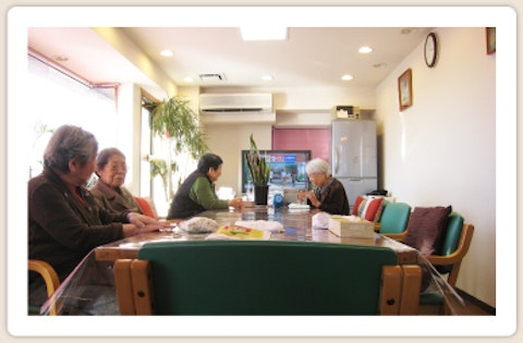 エルダーホームケア藤沢(住宅型有料老人ホーム)の写真