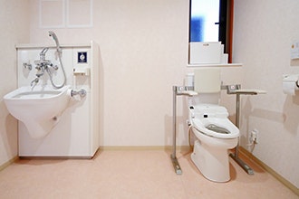 トイレ エクセルシオール湘南台(住宅型有料老人ホーム)の画像