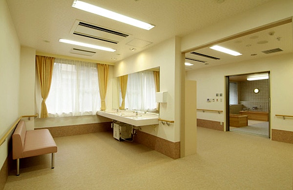 脱衣室・休憩室 グッドタイムホーム・川崎(有料老人ホーム[特定施設])の画像