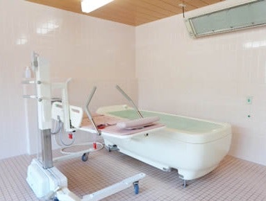 機械浴 ハートフルケア柏崎(有料老人ホーム[特定施設])の画像