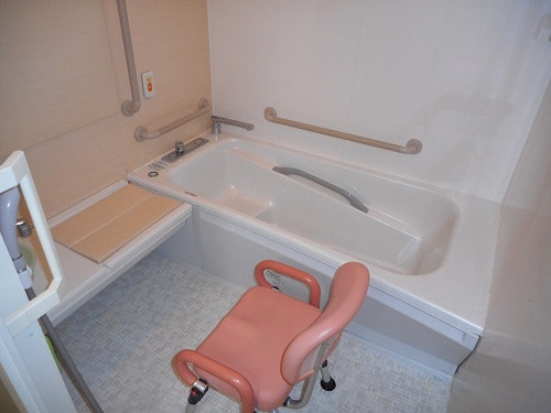 個浴 アイクラシエ裾野(住宅型有料老人ホーム)の画像