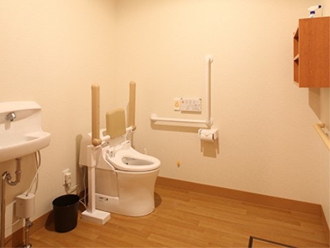 トイレ やすらぎの郷見付(サービス付き高齢者向け住宅(サ高住))の画像