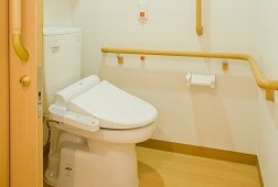 居室トイレ そんぽの家S 瑞穂公園(サービス付き高齢者向け住宅(サ高住))の画像