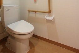 居室トイレ そんぽの家S 新瑞東(サービス付き高齢者向け住宅(サ高住))の画像