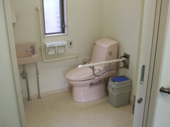 トイレ マ・コdeホーム八丁(住宅型有料老人ホーム)の画像