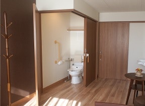 居室トイレ ひだまりの郷 なごや北(住宅型有料老人ホーム)の画像