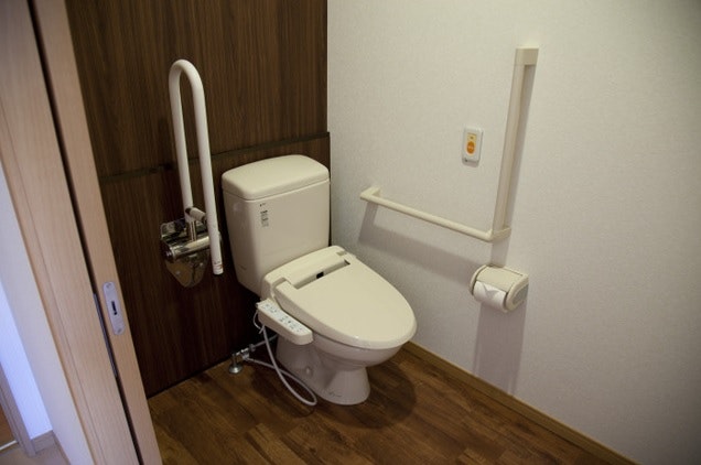 居室トイレ ケアホーム 虹の森(サービス付き高齢者向け住宅(サ高住))の画像