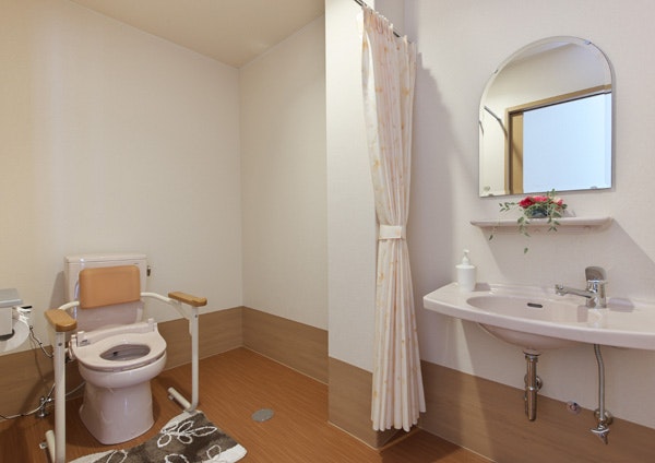 トイレ 高齢者介護ホーム ナゴミガーデン(サービス付き高齢者向け住宅(サ高住))の画像