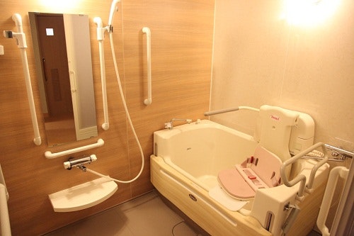 個人浴室 アーバンヴィラ上賀茂プレミアム(有料老人ホーム[特定施設])の画像
