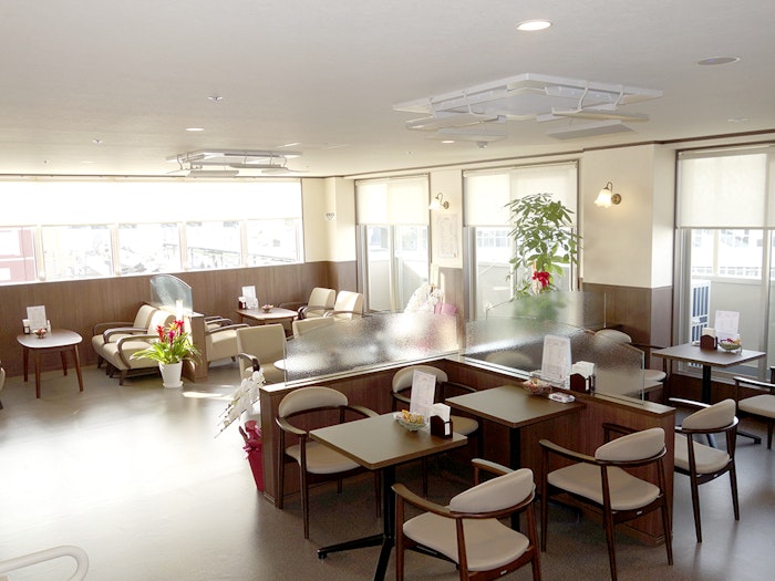 喫茶室 ケアホーム俊徳道(住宅型有料老人ホーム)の画像