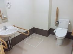 共同トイレ HIBISU貝塚(サービス付き高齢者向け住宅(サ高住))の画像