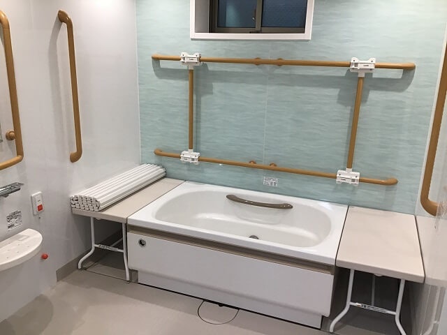 浴室 グラシア八戸ノ里(サービス付き高齢者向け住宅(サ高住))の画像
