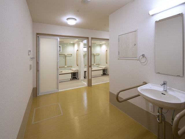 浴室 レストコート緑橋(サービス付き高齢者向け住宅(サ高住))の画像
