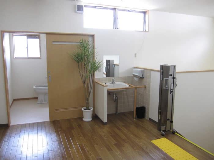 2階洗面所 ライフパートナー深井(住宅型有料老人ホーム)の画像