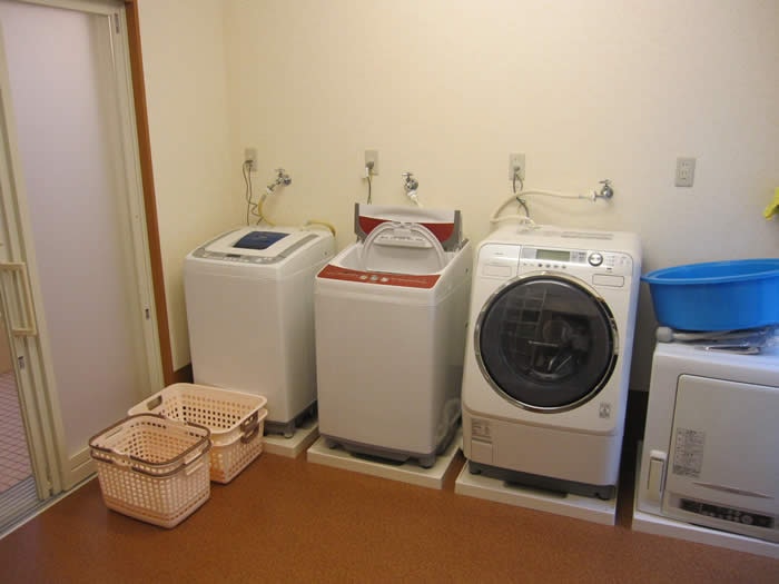 洗濯室 ライフパートナー城東(住宅型有料老人ホーム)の画像