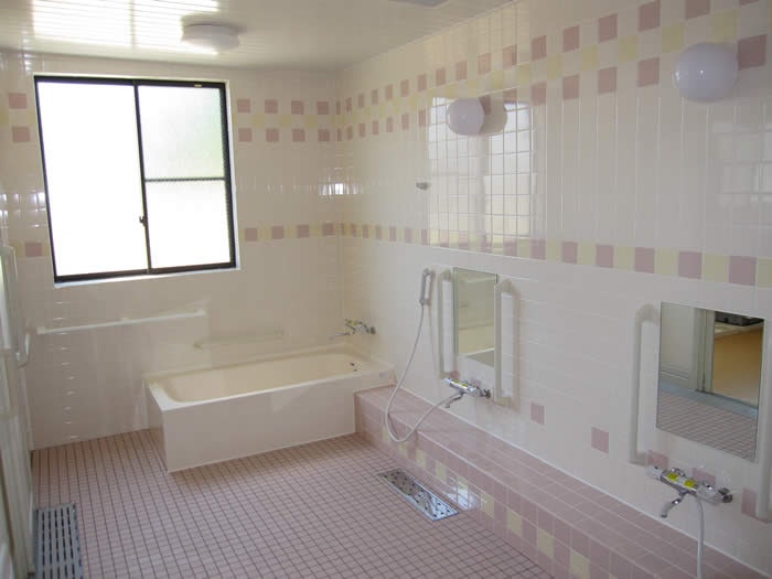 浴室 こもれびの郷徳庵(住宅型有料老人ホーム)の画像