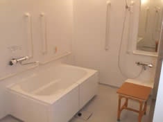 浴室 新ライフパートナー平野(住宅型有料老人ホーム)の画像