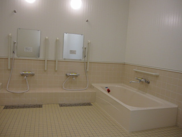 浴室 ライフパートナー住吉(住宅型有料老人ホーム)の画像
