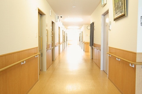 廊下 やさしい手 東大阪長瀬(住宅型有料老人ホーム)の画像