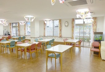 食堂 フォーユー東淀川(住宅型有料老人ホーム)の画像