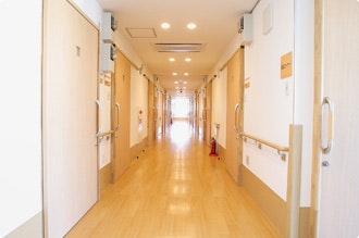 廊下 フォーユー東大阪吉田(住宅型有料老人ホーム)の画像