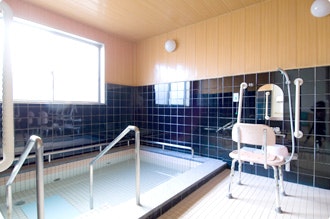 大浴場 フォーユー堺深井(住宅型有料老人ホーム)の画像