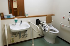 共用トイレ スーパー・コート松原(住宅型有料老人ホーム)の画像